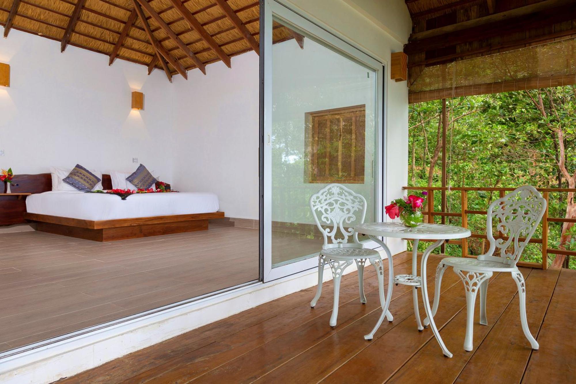 Pearl Beach Resort & Spa Koh Rong Sanloem Εξωτερικό φωτογραφία